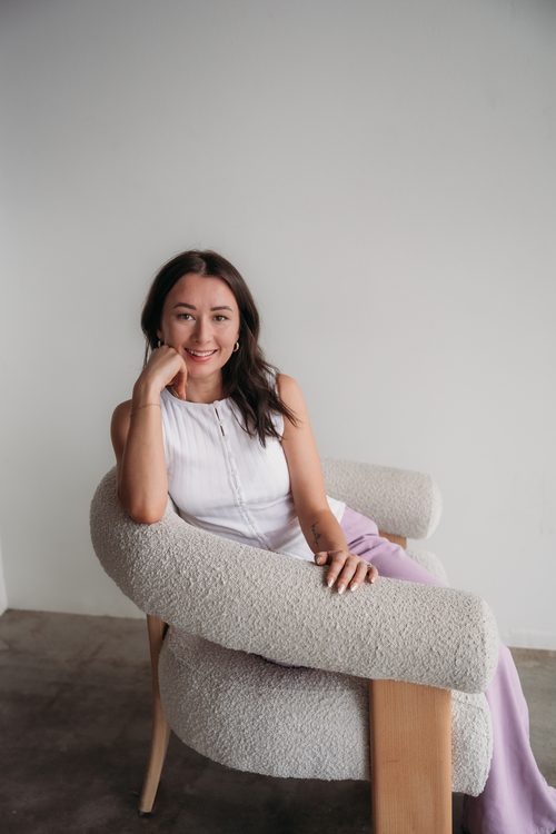 Megan Vizzari, Co-owner & Chief Design Officer at Momeaze